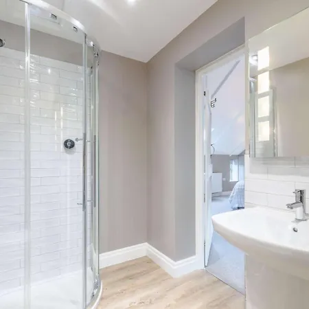 4 Bed In Scarborough Oc-79522 Hébergement de vacances