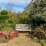 4 Bed In Scarborough Oc-79522