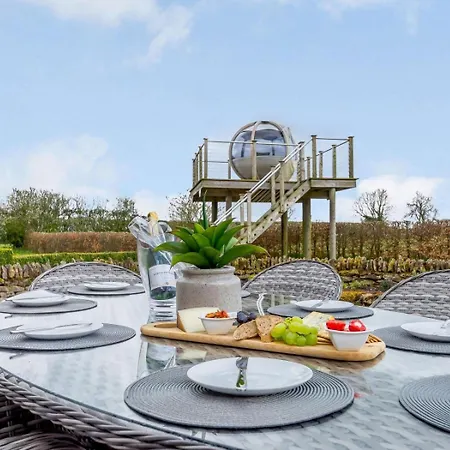4 Bed In Scarborough Oc-79522 Holiday home Sawdon